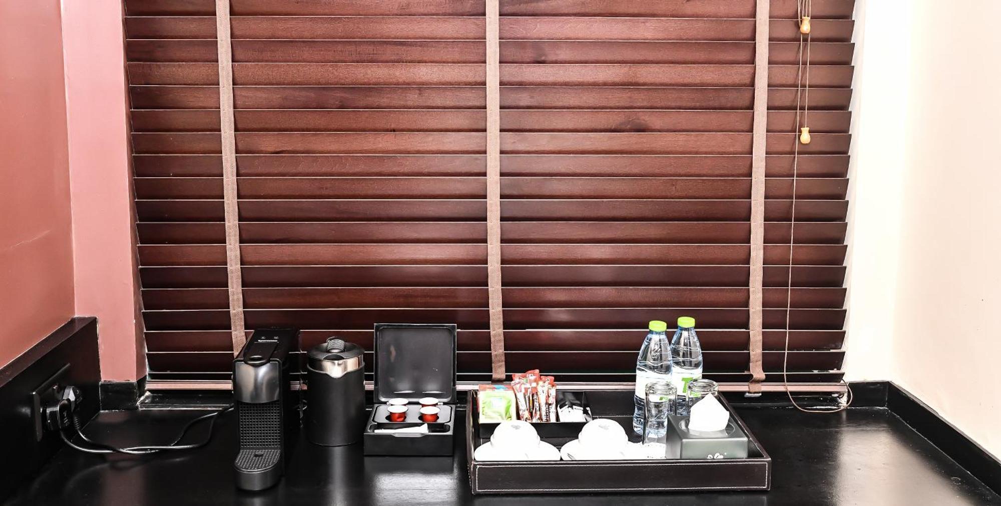 The Beehive Hotel Male Luaran gambar
